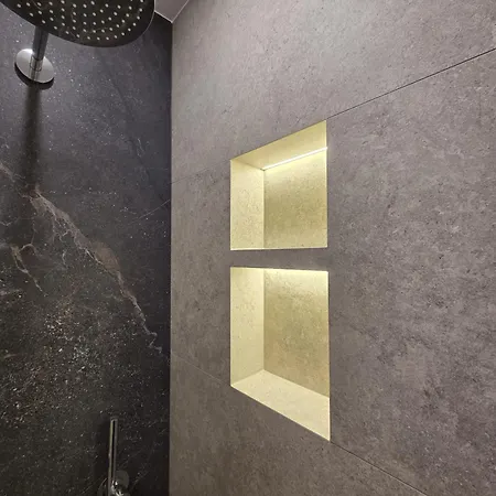 Romana Apartmán