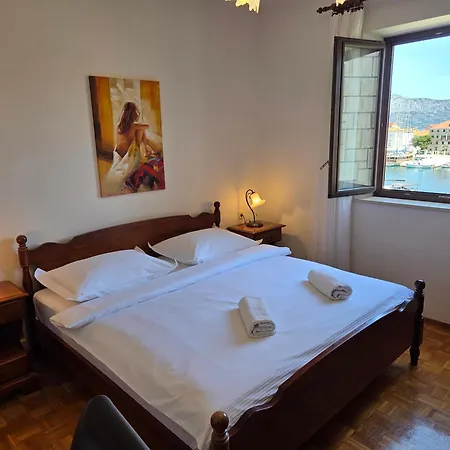 Romana Apartmán