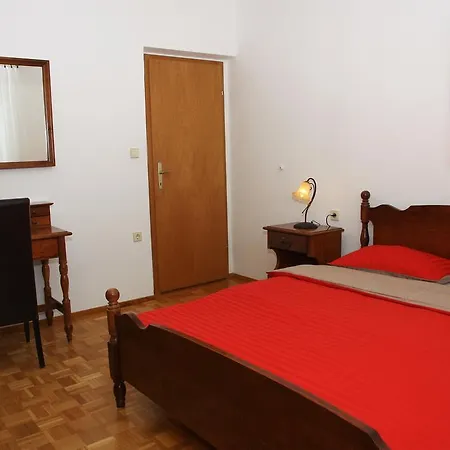 Romana Apartament *